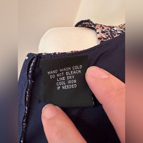 Teeze Me Floral Sleeveless Dress with Ruffles, Juniors’ Size 1/2 - Picture 7 of 7